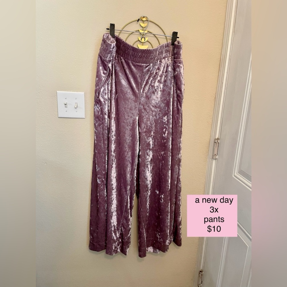 3x A New Day Lavender Velvet Pants